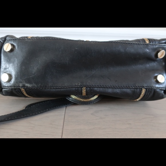 *Pending sale* Michael Kors leather handbag purse crossbody bag - Picture 14 of 17